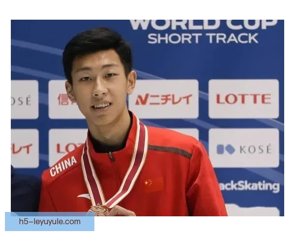 孙龙带伤犯规出局刘林双双晋级 孙龙带伤犯规出局刘林双双晋级