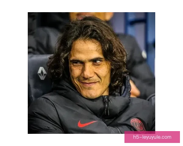 博卡球迷狂嘘卡瓦尼退役呼声高 博卡球迷狂嘘卡瓦尼退役呼声高